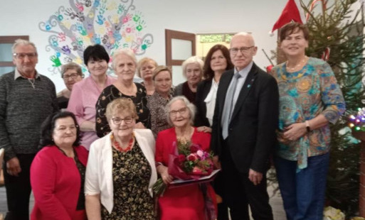 Zdjęcie do W dniu 90 urodzin mieszkanki z K&oacute;z 
